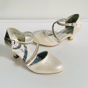 Little Girl PU Rhinestone Mary Jane Kitten Heel Pump (Ivory Leatherette)